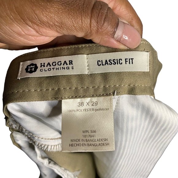 Haggar Clothing Men's Khaki Tan Classic Fit Straight Leg Pants - Picture 5 of 9
